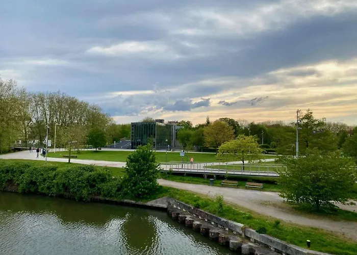 Confort Avec Wifi, Climatisation Et Parking Securise Pres De Lille - Fr-1-510-215 * Saint-Andre-lez-Lille