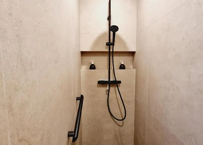 Confort Avec Wifi, Climatisation Et Parking Securise Pres De Lille - Fr-1-510-215 *